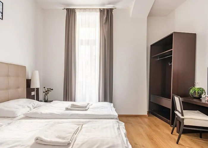 Place Of Grace - 50 Meters From Dancing House Prága