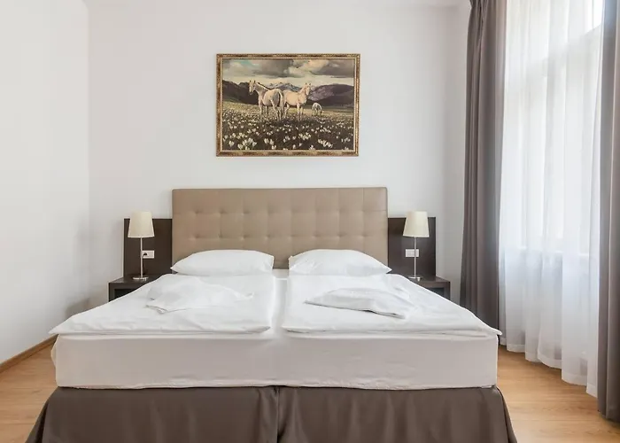 Apartman Place Of Grace - 50 Meters From Dancing House