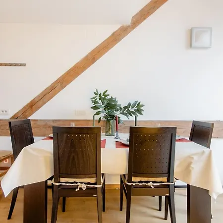 Place Of Grace - 50 Meters From Dancing House Apartment Prague