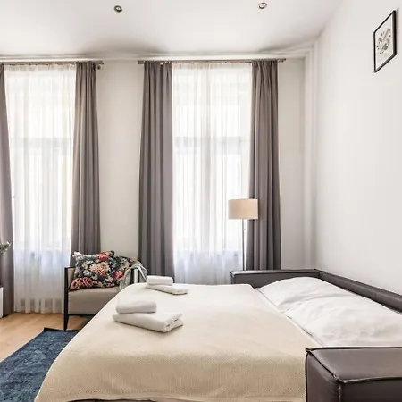 Appartamento Place Of Grace - 50 Meters From Dancing House Praga
