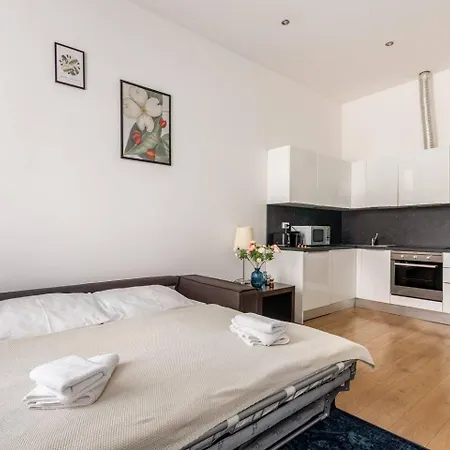 Place Of Grace - 50 Meters From Dancing House * Prague