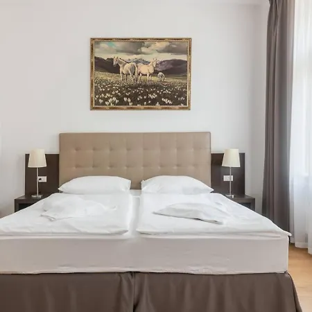 Apartment Place Of Grace - 50 Meters From Dancing House